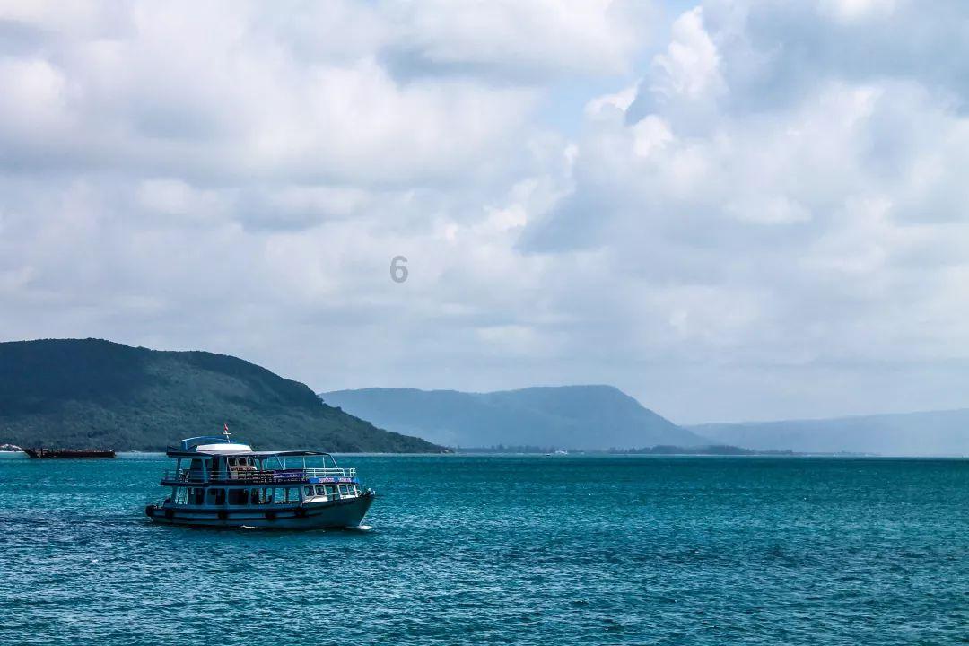 无塔供水设备选择哪个楼层最为合适?为何你家水龙头水压时大时小